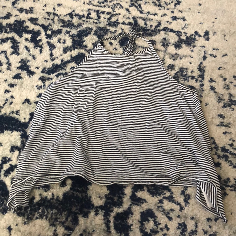 Striped swing crop tank